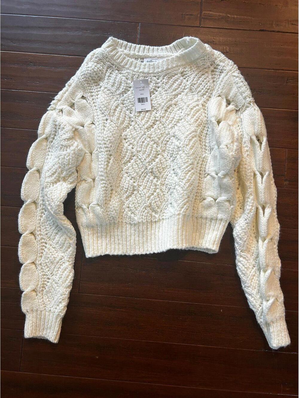 Willow & Root Cream Cable Knit Sweater Small